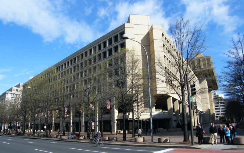 Former High-level FBI Agent Charged with Aiding Sanctioned Russian Oligarch